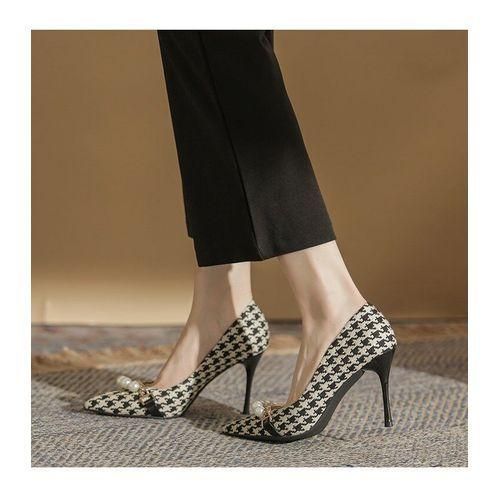 Classic Pearl Stiletto chain pointed shoe