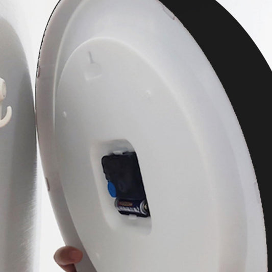 Automatic time-synchronizing Orchid Flower Silent Wall Clock