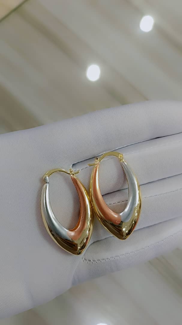 Emperium Polished U Shaped Non Tarnish Hoop Earring SJP