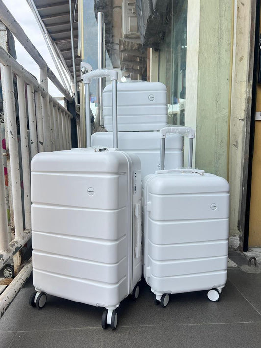 BoxVault White set of four luggage