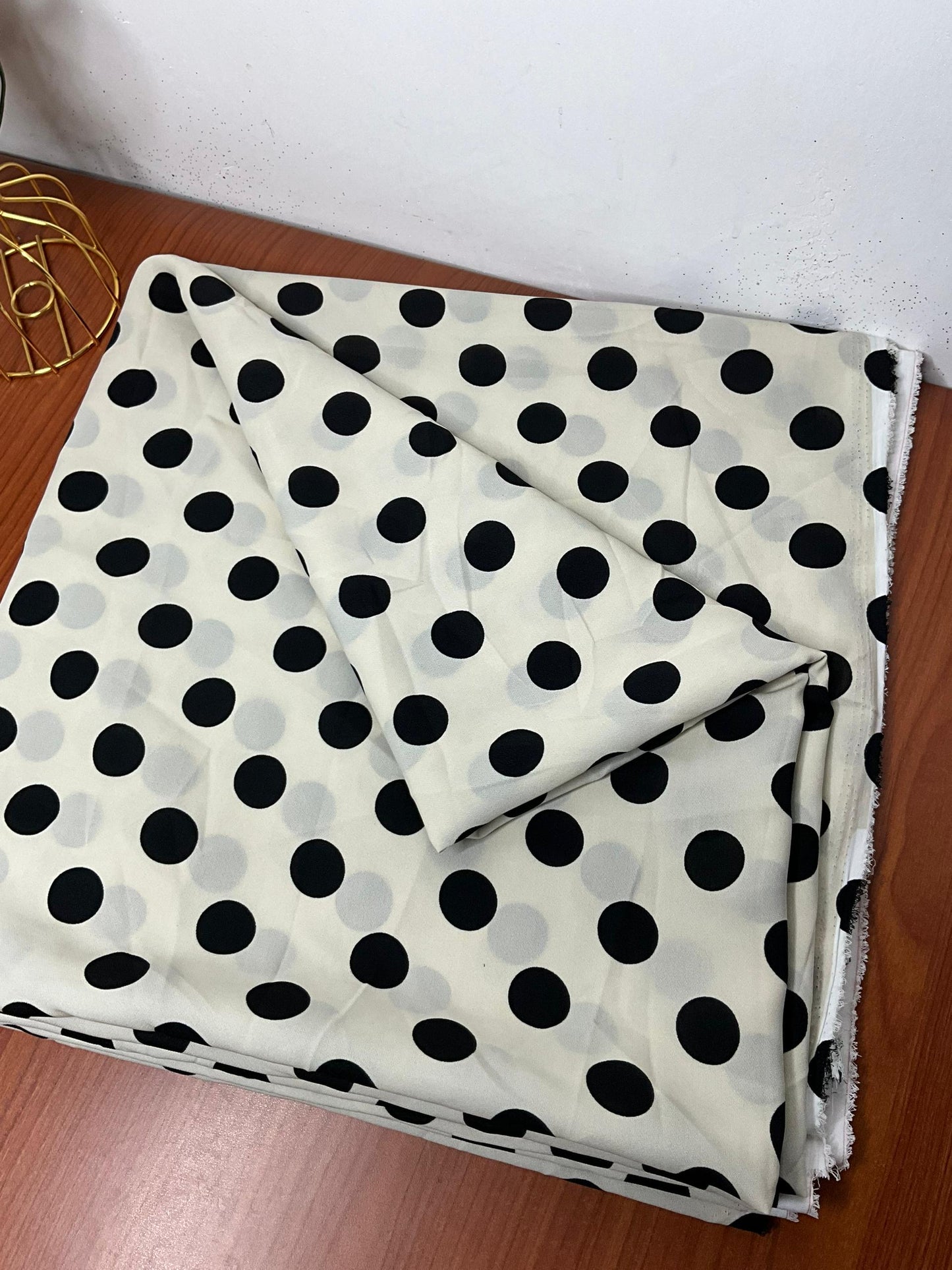 K&Y vintage black & white Polka dot ( 4yards)