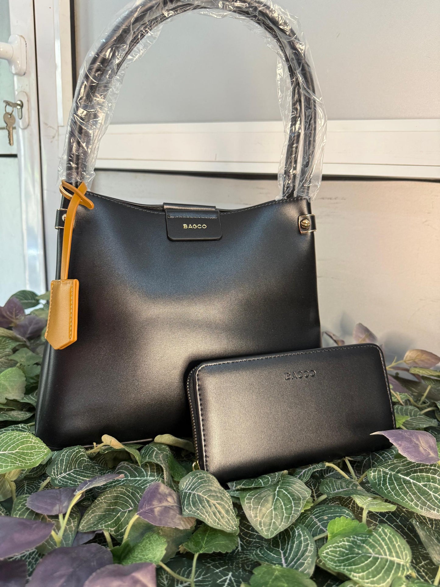 Bagco tote black bag with a purse
