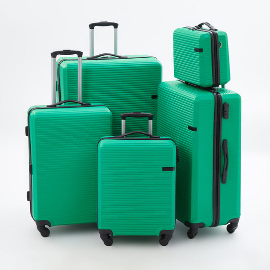 QUBED 4 pieces Emerald Green Collinear II Hardshell Suitcases