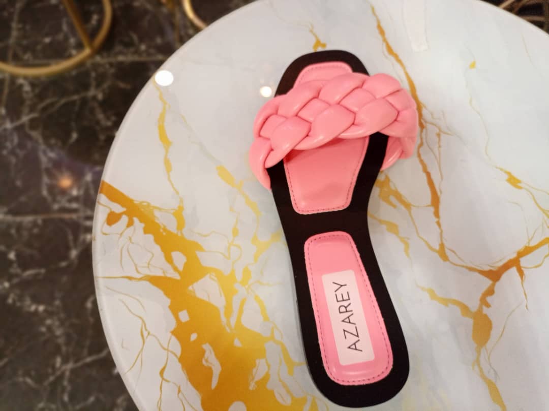 AZAREY Pink Braided Sliders