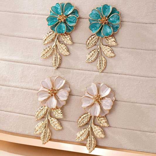 Premium Quality elegant floral design bold earring [SJP Design]