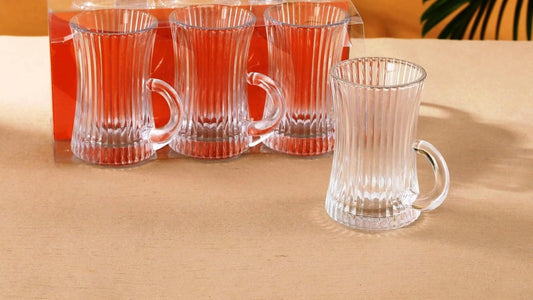 SAQOWARE 4 Pcs Tea Glass Mug Set With Handle, 235ml