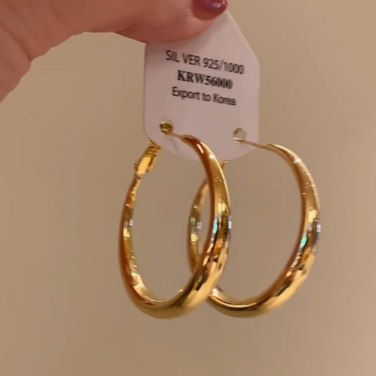 Classic gold hoop earrings-SJP Design