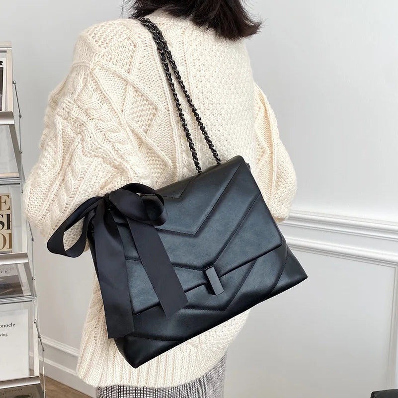 High class soft skin women crossbody bag-black