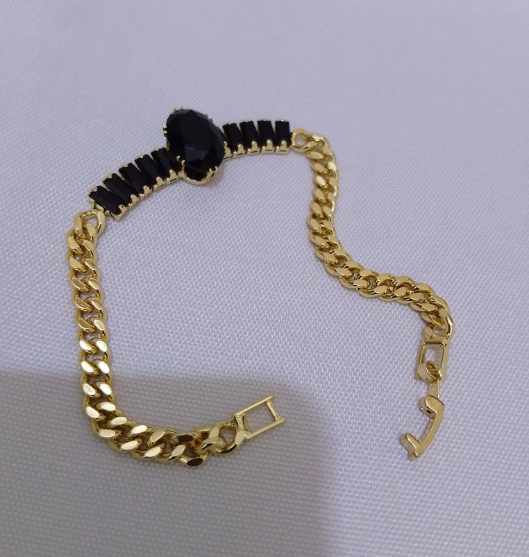 1Pc Black bracelet