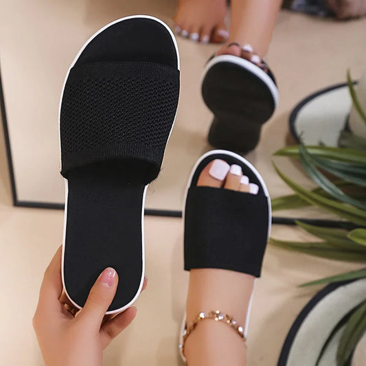 Knitted thick sole flat slippers-black