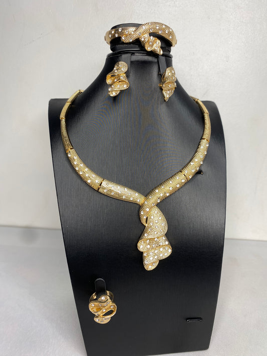 Elegant 18 Carat Gold Plated Jewelry Set SJP