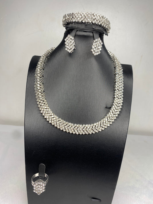 Simply Beautiful CZ Silver Design Jewelry Set SJP