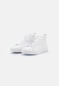 Pier One UNISEX - High-top trainers - white
